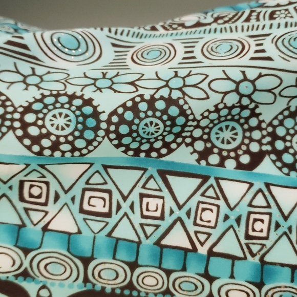 Women's blouse - Picture 4 of 5